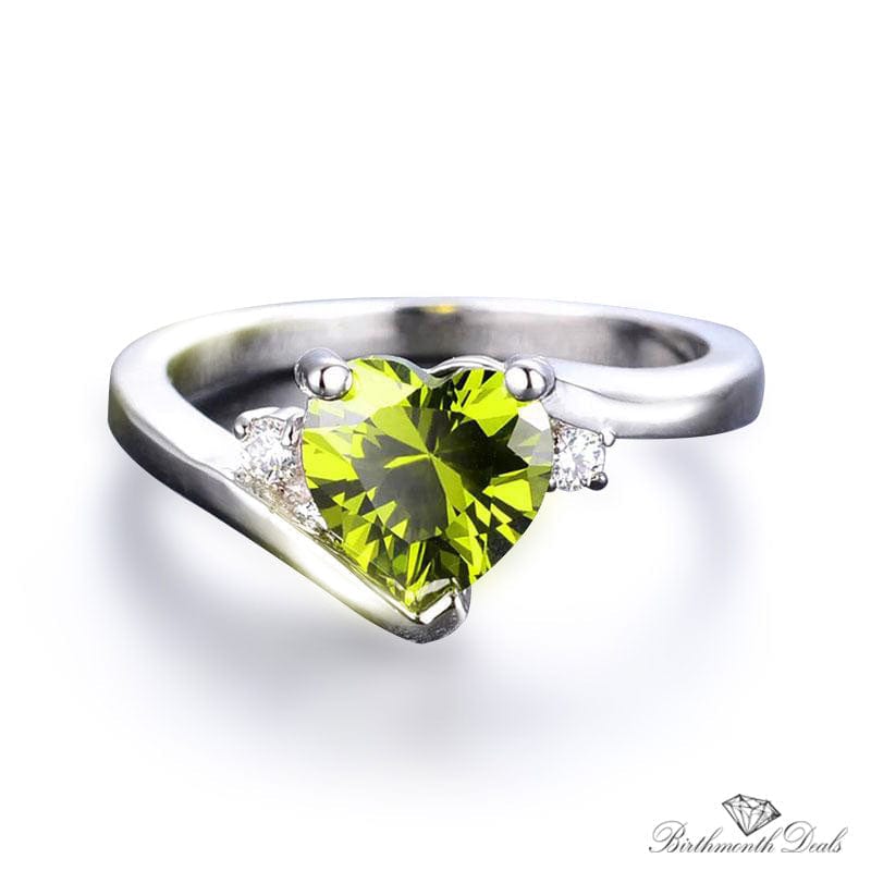 August Peridot birthstone ring - Birthmonth Deals