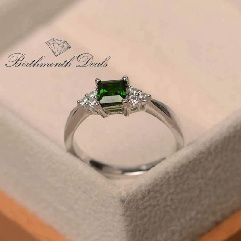 May Emerald Birthstone - Birthmonth Deals