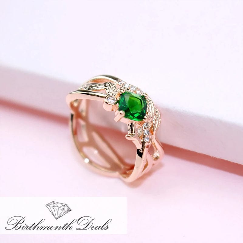 May Emerald Birthstone Ring - Birthmonth Deals