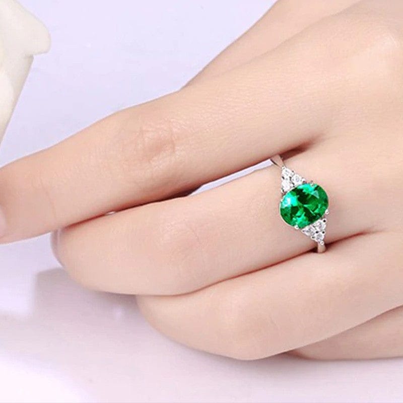 May Emerald Birthstone Ring - Birthmonth Deals