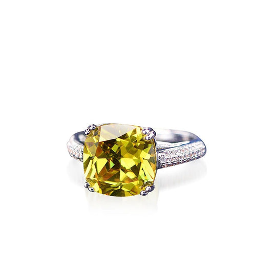 November Topaz Birthstone Ring - Birthmonth Deals