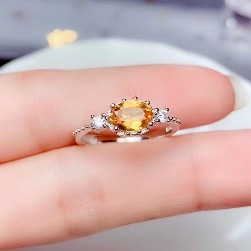 November Topaz Birthstone Ring - Birthmonth Deals